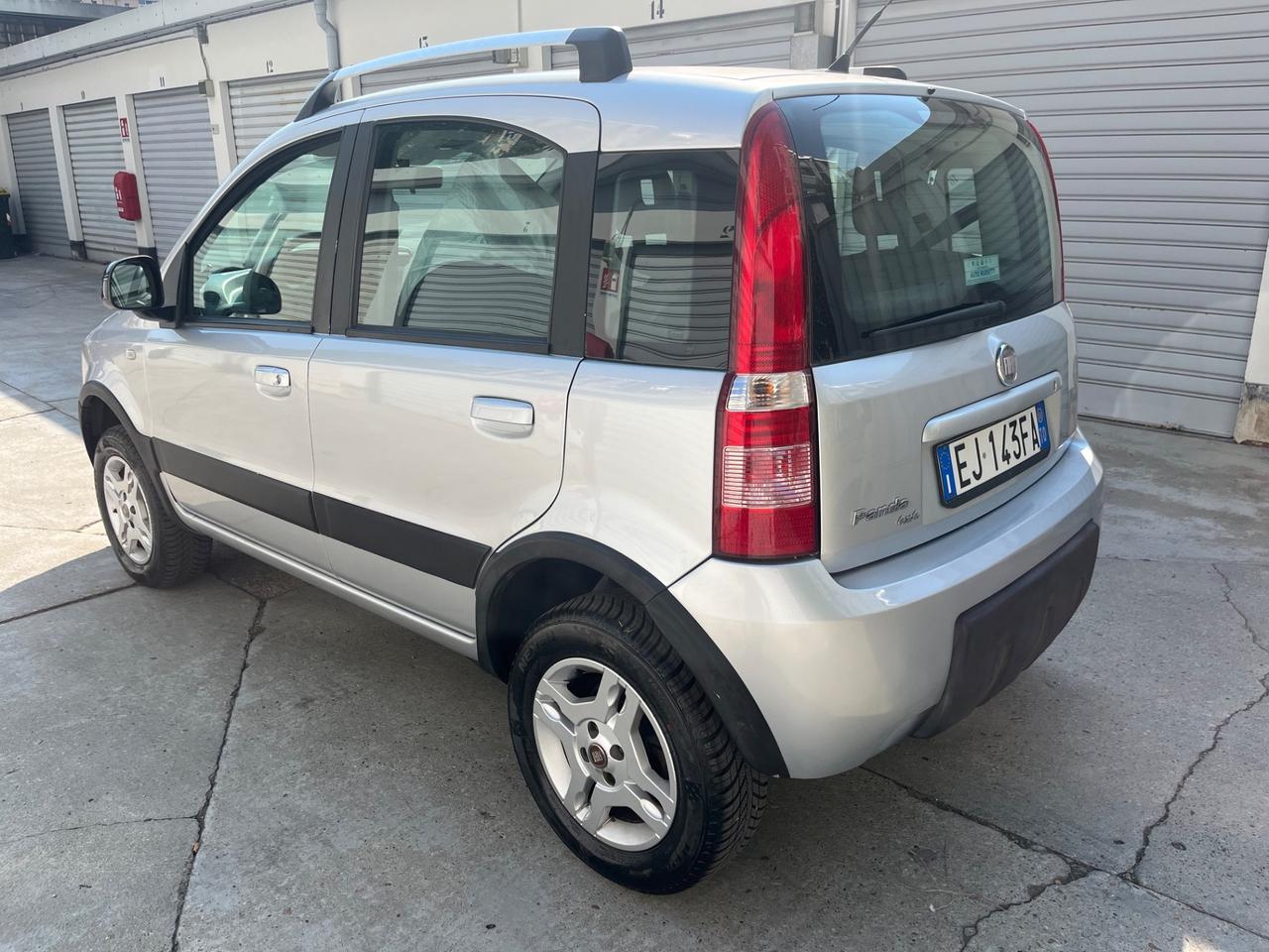Fiat Panda 1.3 MJT 16V DPF 4x4 Climbing ELD