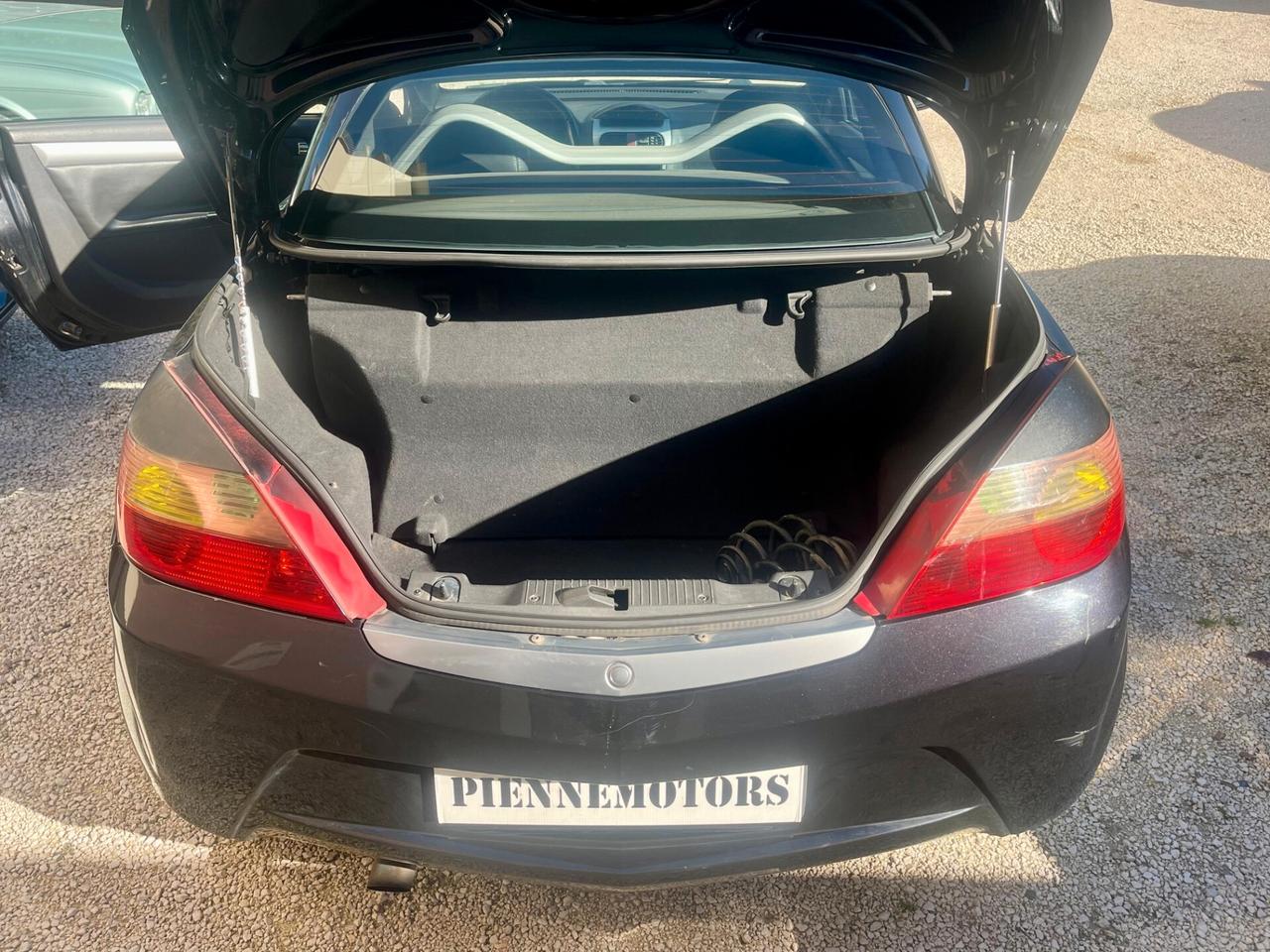 Opel Tigra CABRIO TwinTop 1.3 CDTI Sport