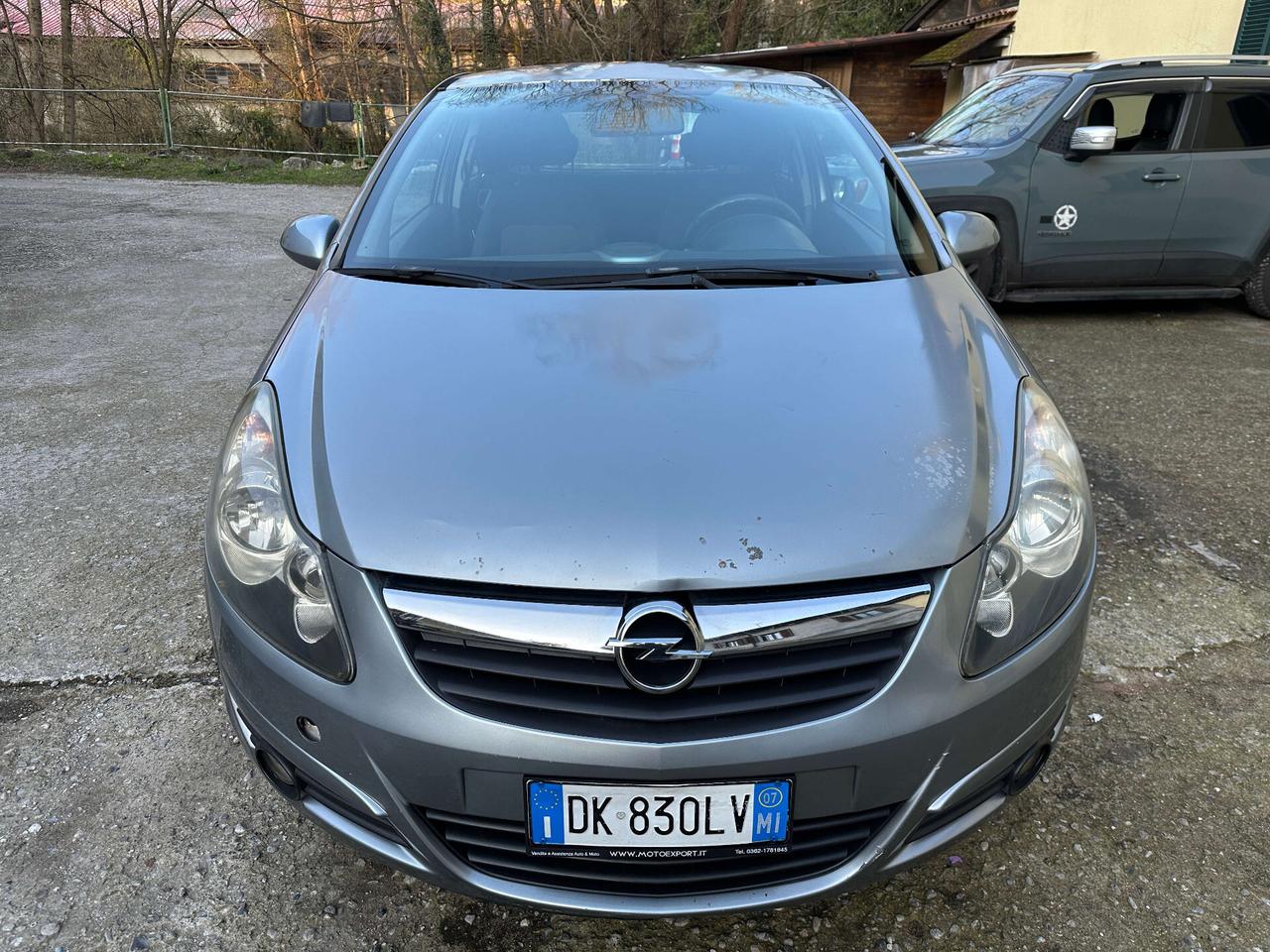 Opel Corsa 1.2 3 porte Enjoy