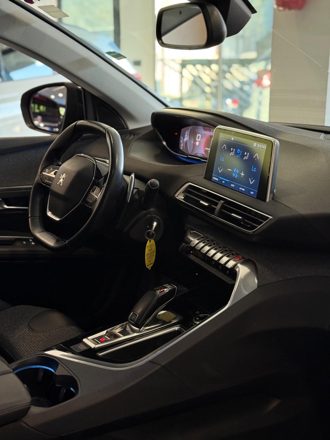 Peugeot 3008 BlueHDi 130 S&S EAT8 Allure