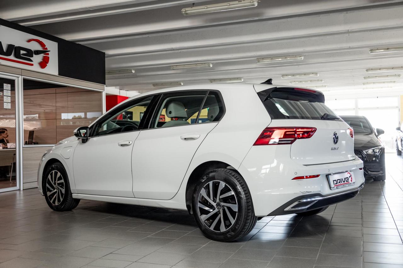 Volkswagen Golf 1.4 tsi ehybrid Style 204cv dsg