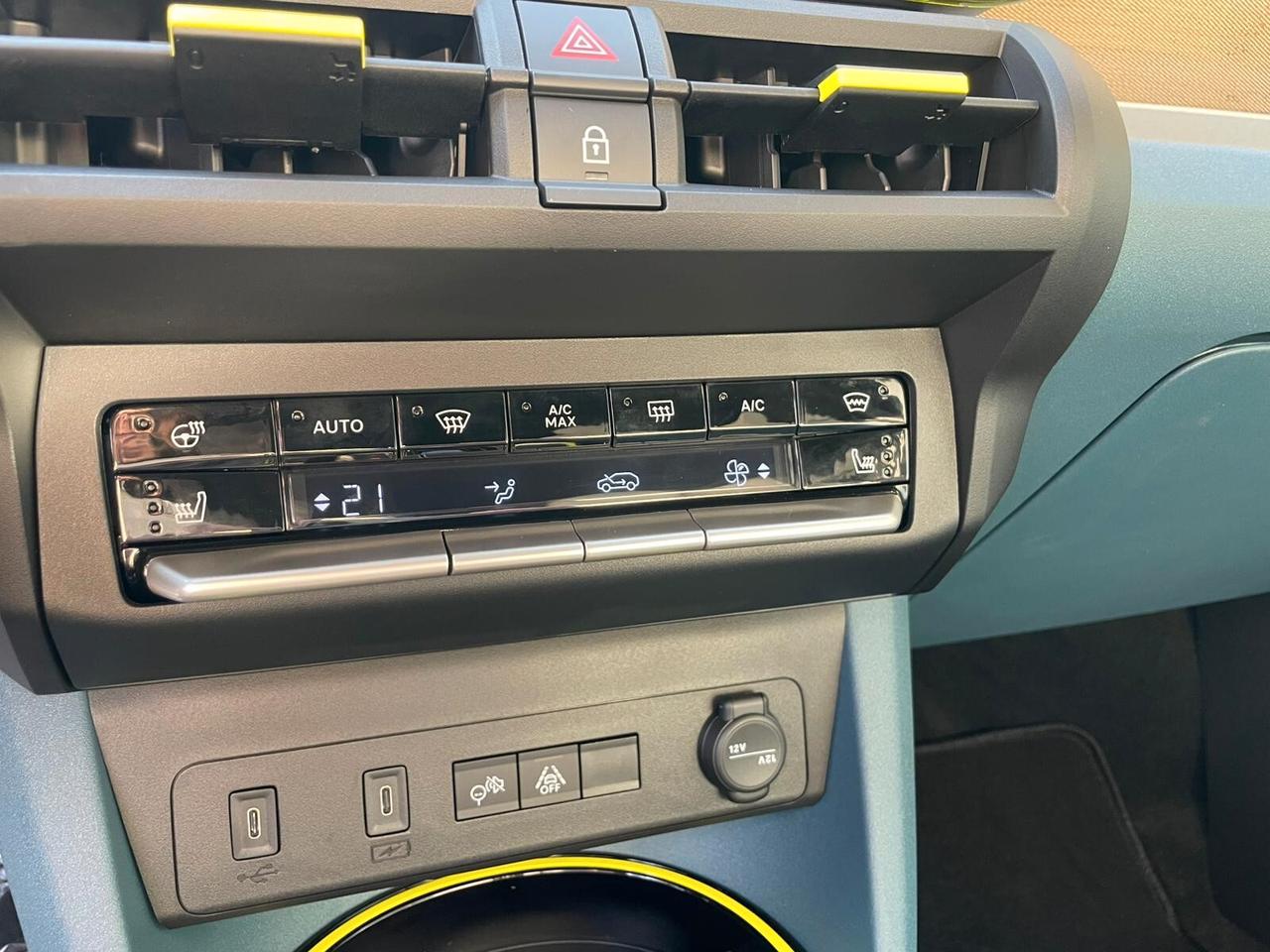 Fiat Grande Panda 1.2 Hybrid 110 CV S&S La Prima *COLORI*