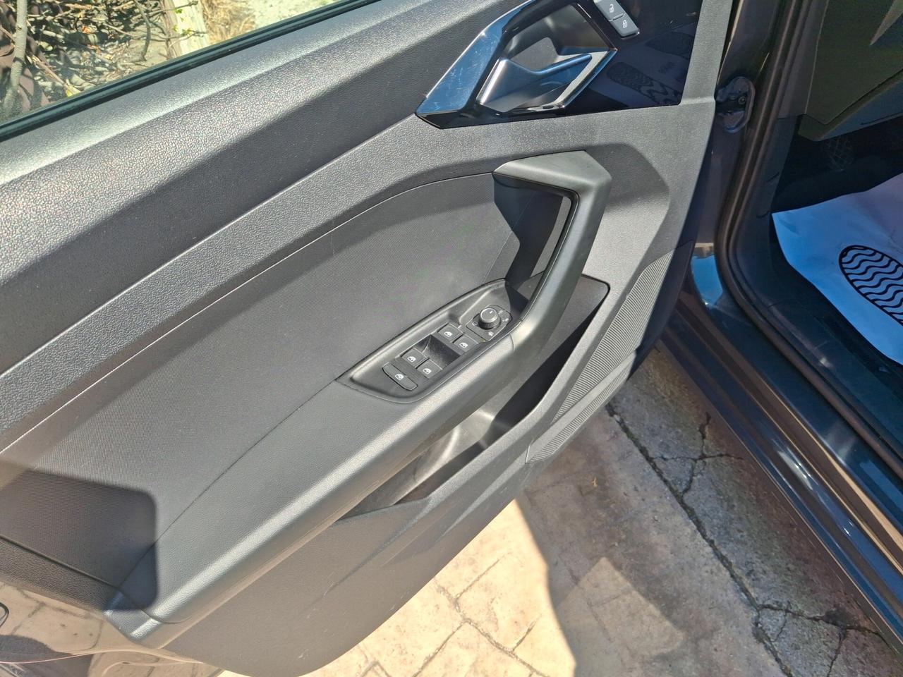 Audi A1 allstreet 30 TFSI Business 115cv