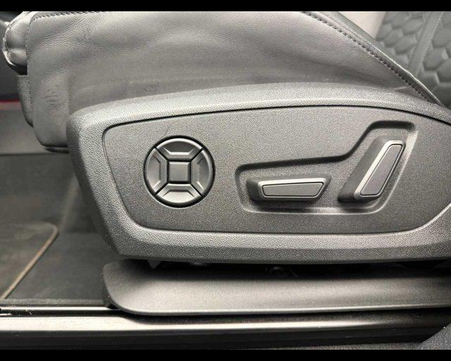 AUDI RS Q3 SPB quattro S tronic