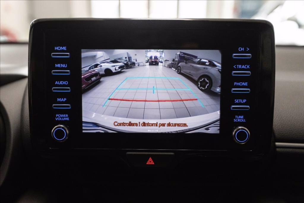 TOYOTA Yaris 1.5h Business del 2022