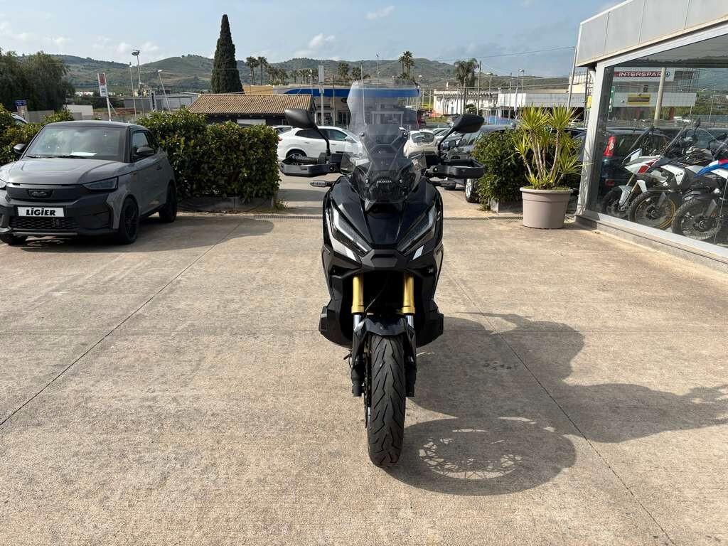 Honda X-ADV 750 2021 / KM 29.000 Tua a solo 79 Euro al mese