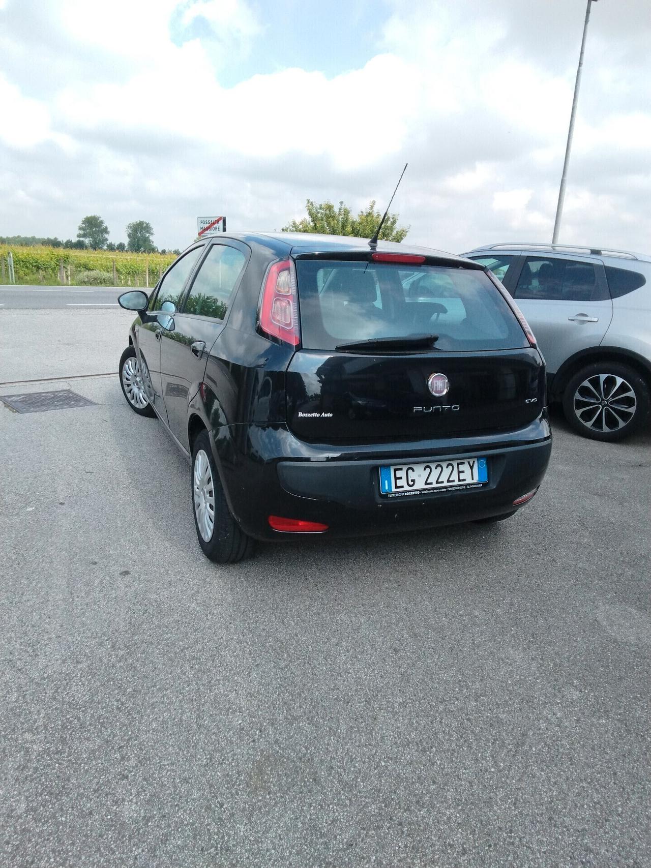 Fiat Punto Evo 1.4 5 porte S&S Dualogic Dynamic Neopatentati