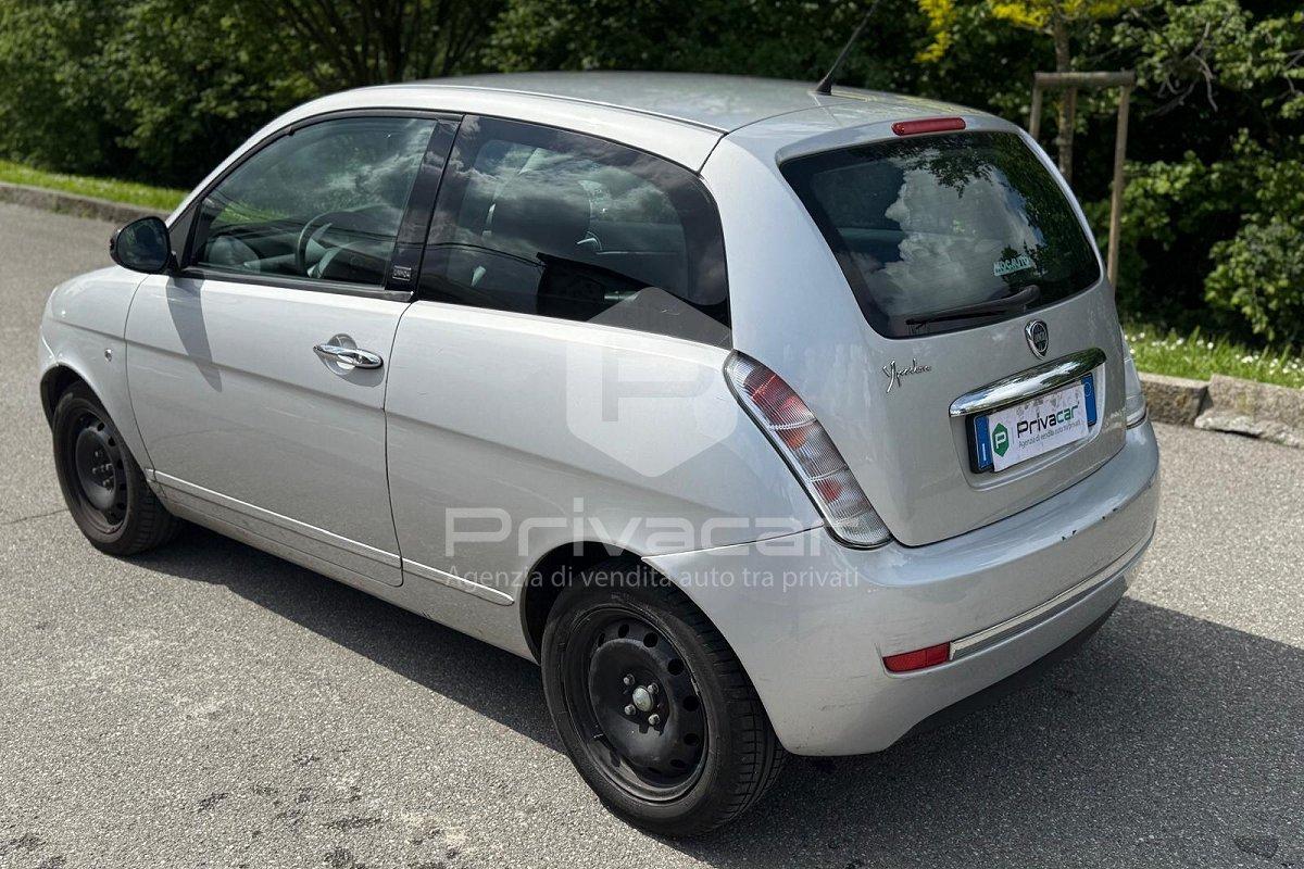 LANCIA Ypsilon 1.2 69 CV Unyca