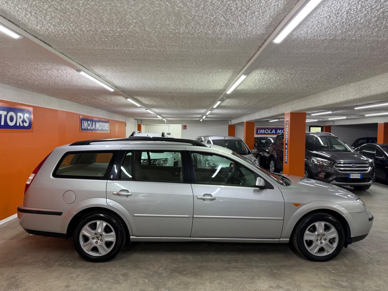 Ford Mondeo 2.0 TDDi cat SW Ghia - 116CV