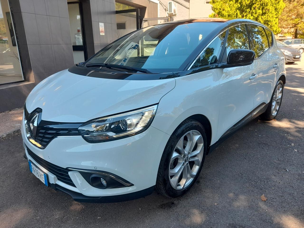 Renault Scenic Scénic dCi 8V 110 CV EDC Energy Intens