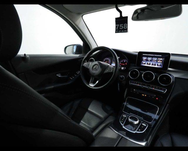 MERCEDES-BENZ GLC 220 d 4Matic Business