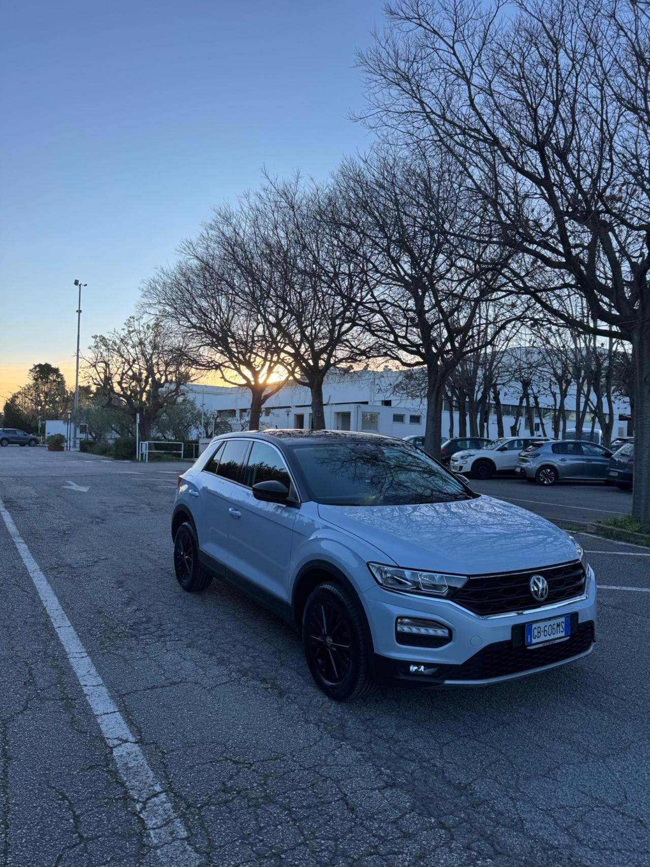 Volkswagen T-Roc 1.6 TDI SCR Business BlueMotion Technology