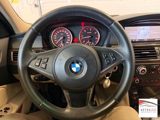 BMW - Serie 5 525d Msport