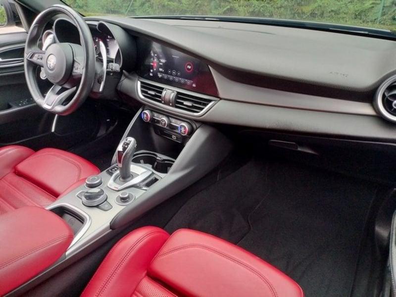 Alfa Romeo Giulia Giulia 2.2 Turbodiesel 210 CV AT8 AWD Q4 Veloce