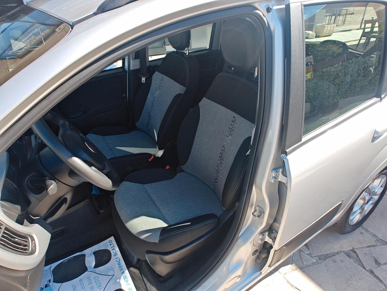 FIAT PANDA 1.2 69 CV LOUNGE