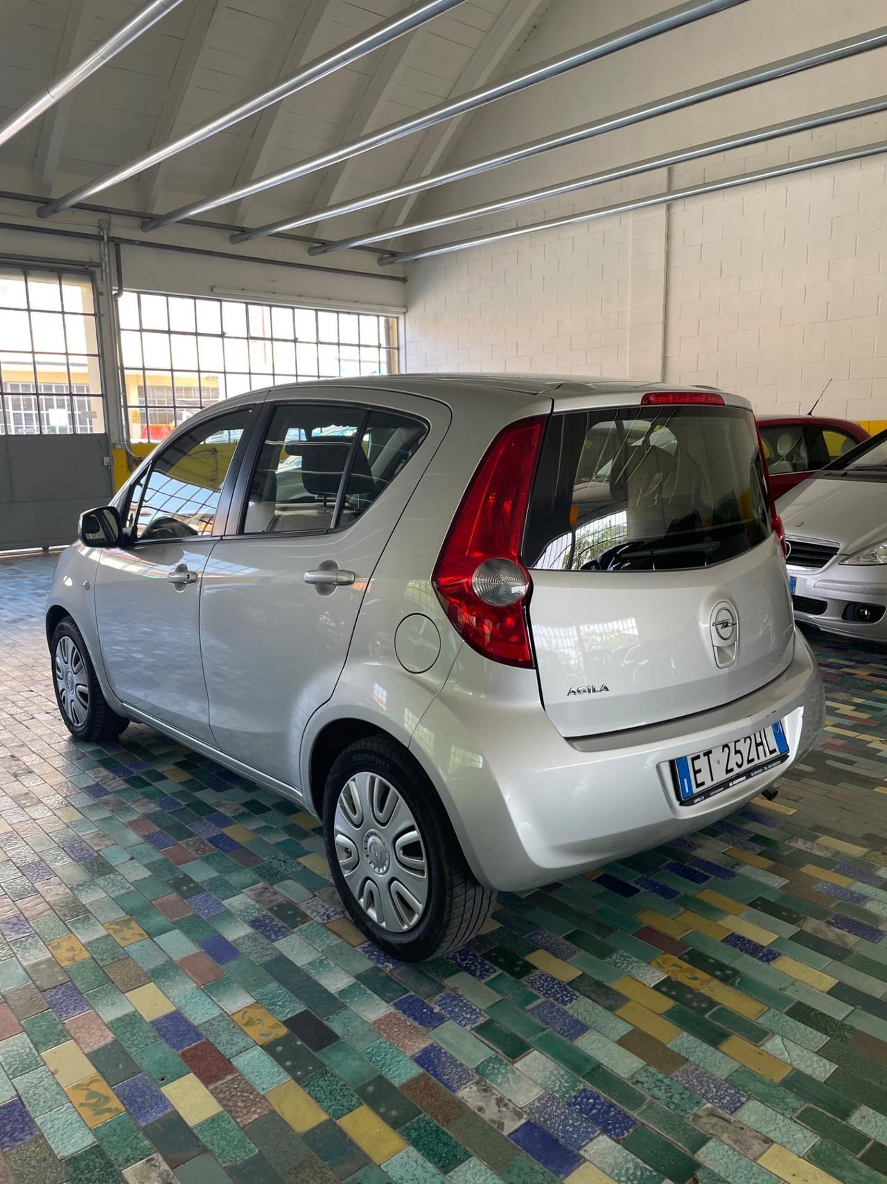 Opel Agila 1.0 12V 68 CV Elective