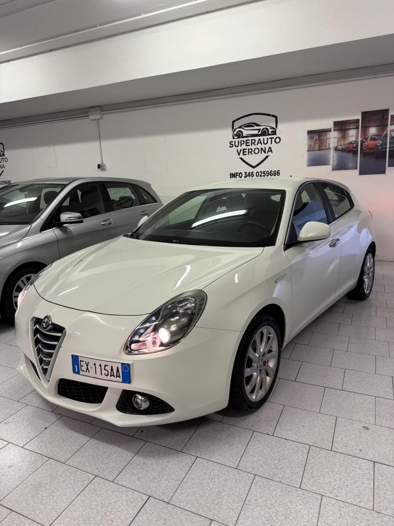 Alfa Romeo Giulietta 1.6 JTDm-2 105 CV Exclusive