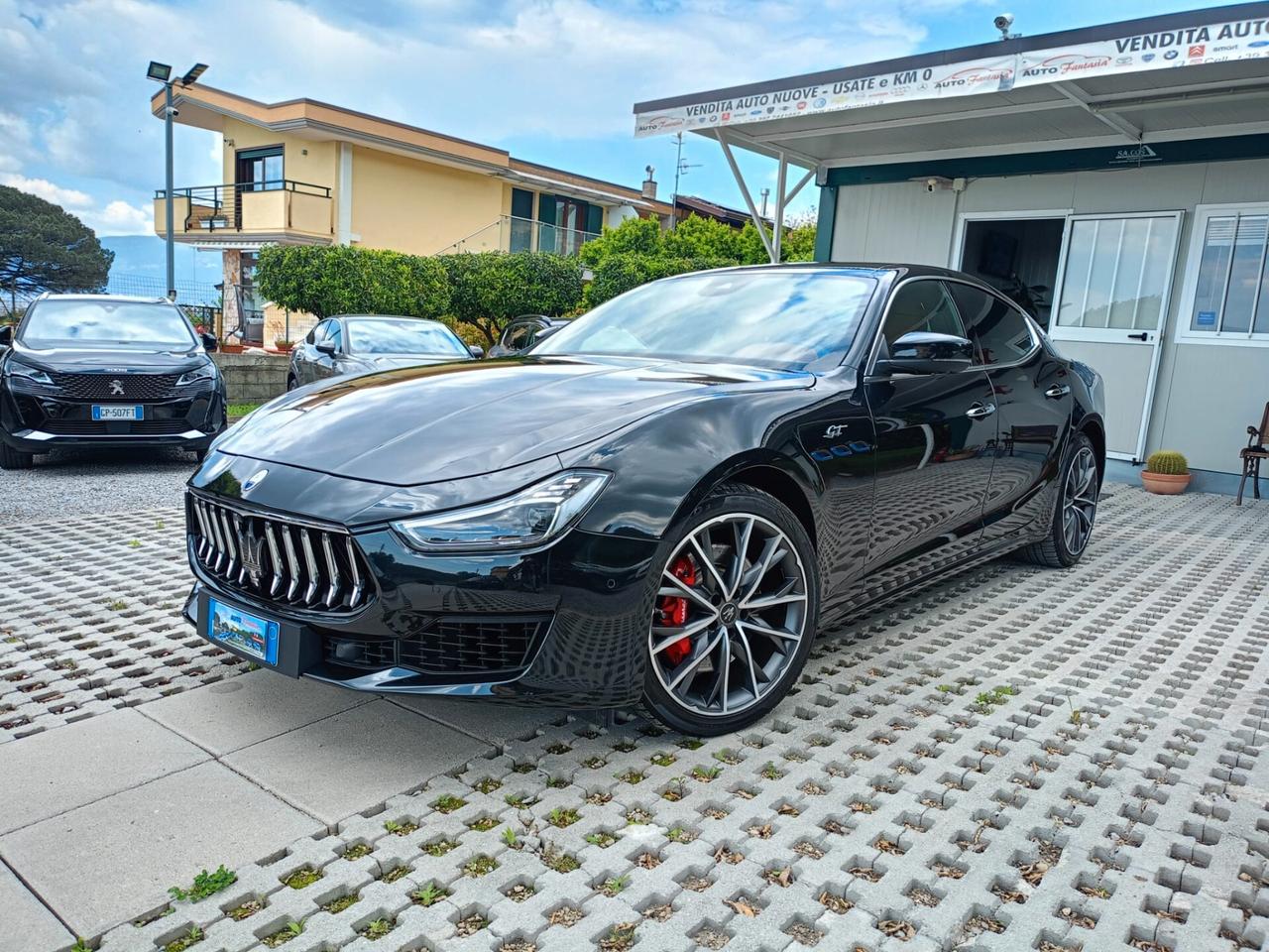 Maserati Ghibli 330 CV MHEV GT