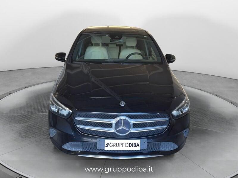 Mercedes-Benz Classe B - W247 2018 Diesel B 180 d Sport Extra auto