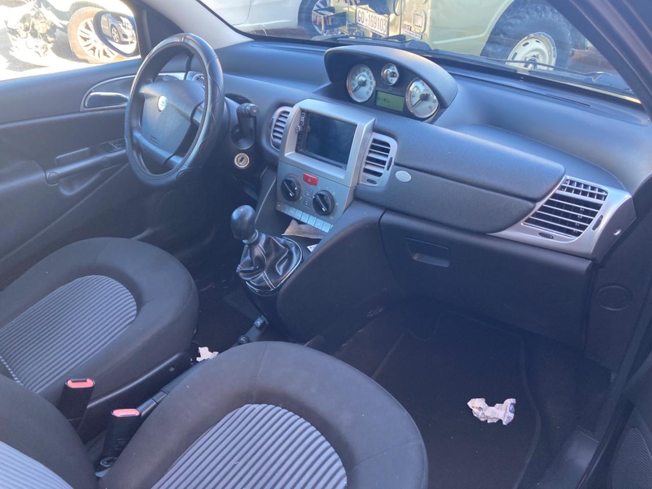 LANCIA YPSILON 1.2 BENZINA/GPL (VALIDO FINO 2032)