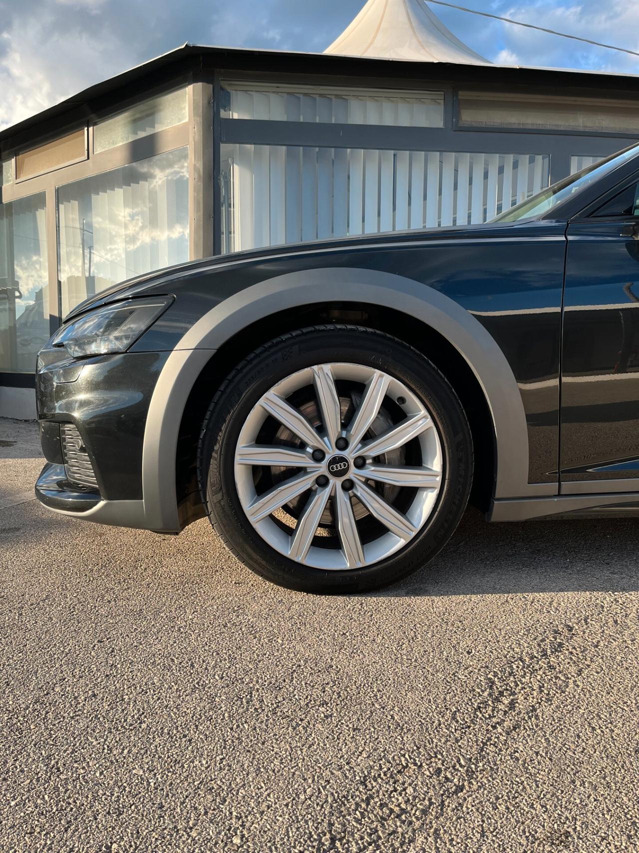 Audi A6 allroad 50 TDI 3.0 quattro tiptronic Evolution