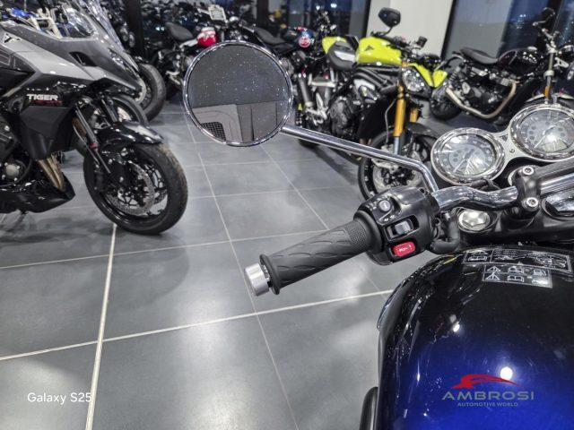 TRIUMPH Bonneville T100 (MY21)