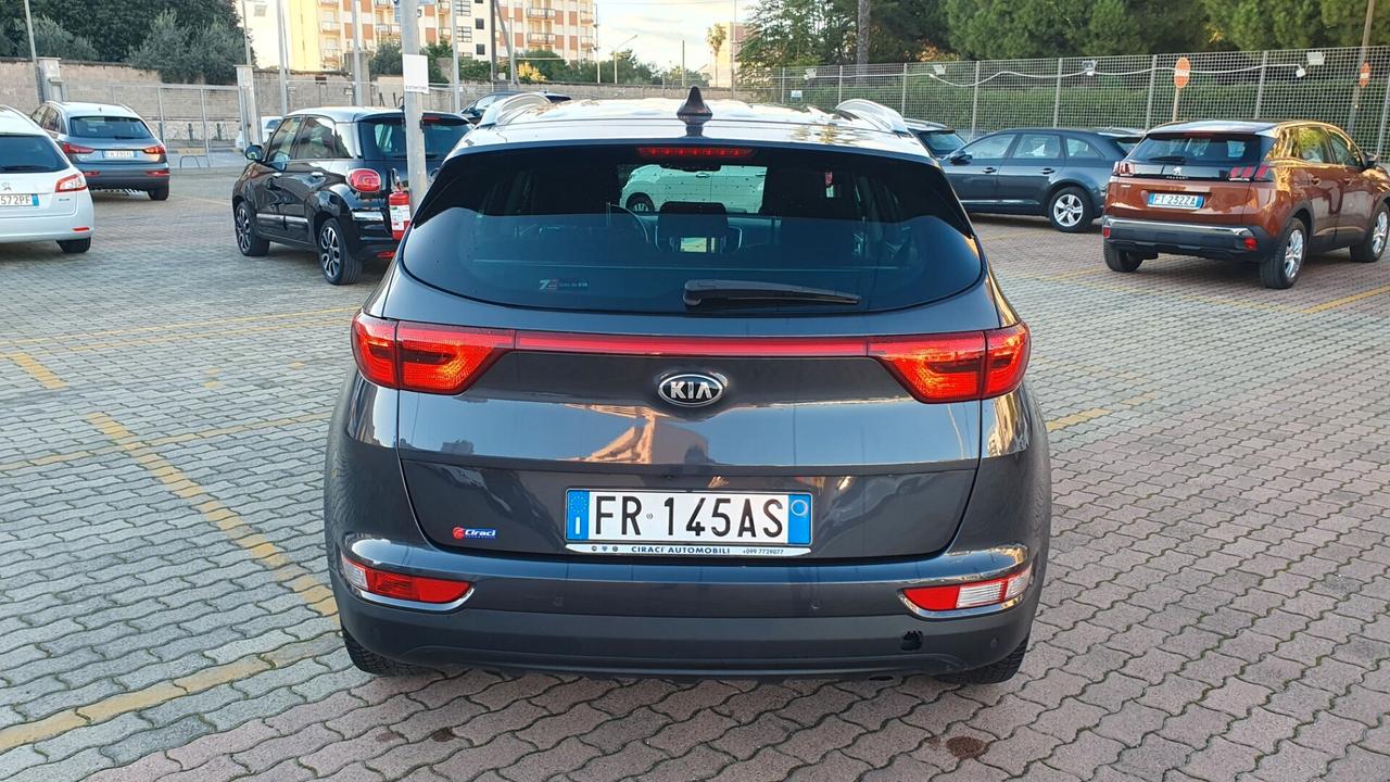 Kia Sportage 1.7 CRDI 141 CV DCT7 2WD Business Class