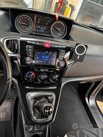 Lancia Ypsilon 1.2 69 CV 5 porte GPL Ecochic Gold