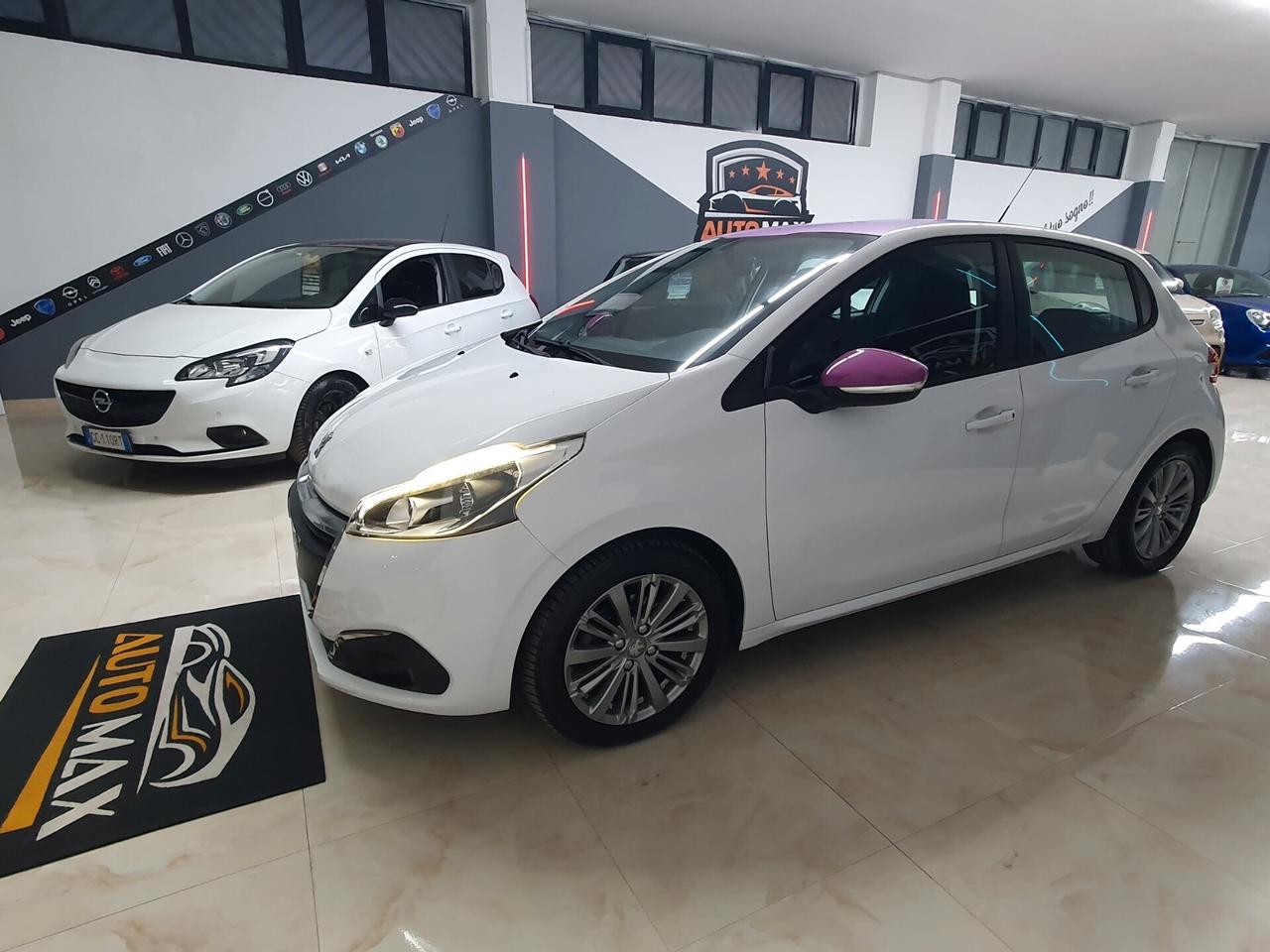 Peugeot 208 1.2 PureTech 82cv Allure 2016