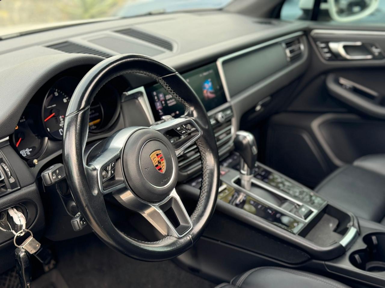 Porsche Macan 2.0 245 CV TETTO APRIBILE