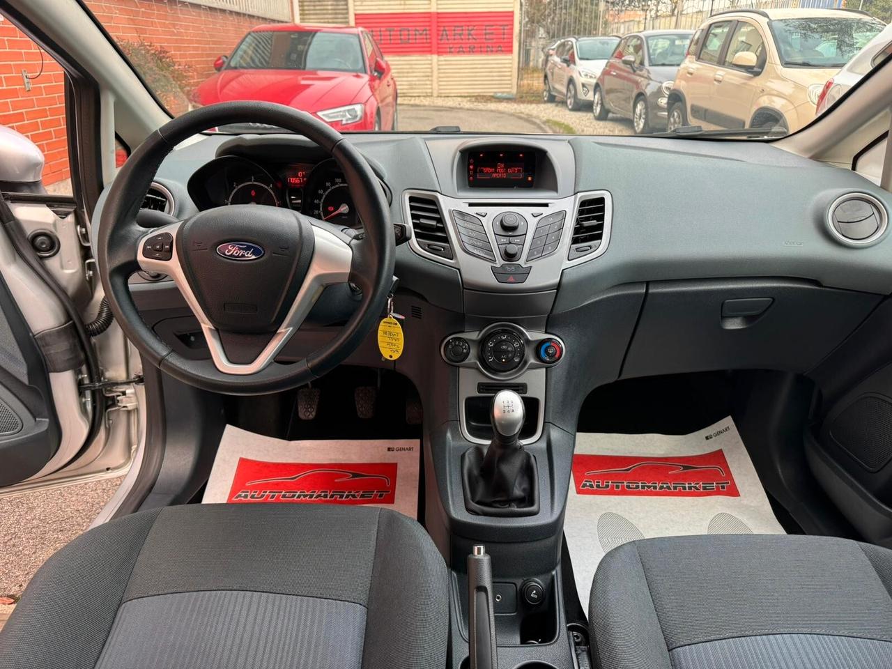 Ford Fiesta 1.4 TDCi 70CV 5 porte