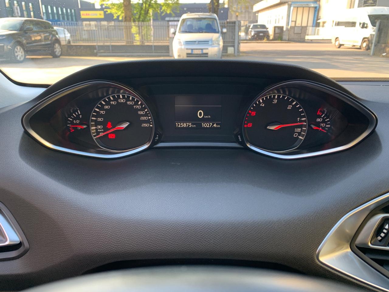 Peugeot 308 BlueHDi 120