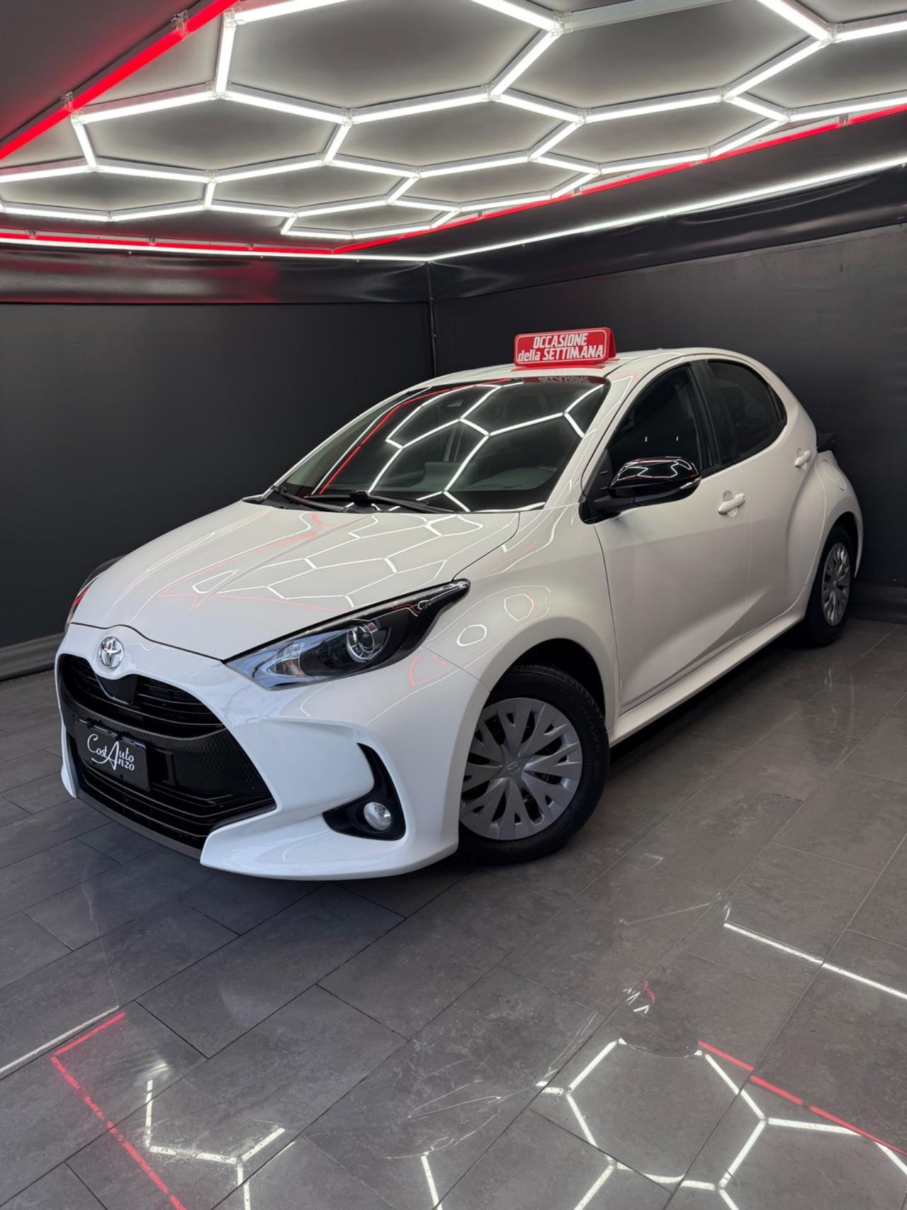 Toyota Yaris 1.0 Benzina Trend 2023 NUOVA