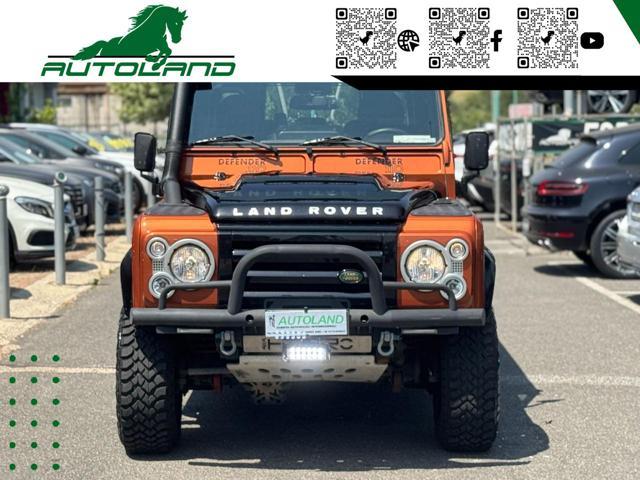 LAND ROVER Defender 110 2.4 TD4 Station Wagon SE