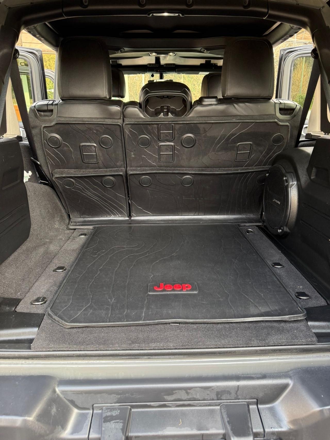 Jeep Wrangler 2.0 Turbo Sahara