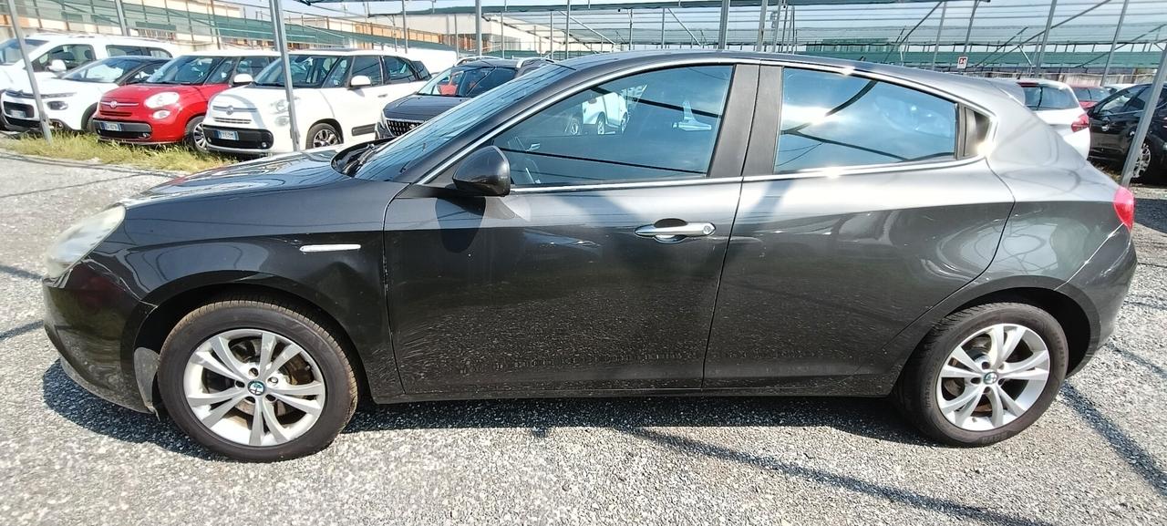 Alfa Romeo Giulietta 2.0 JTDm-2 140 CV Distinctive