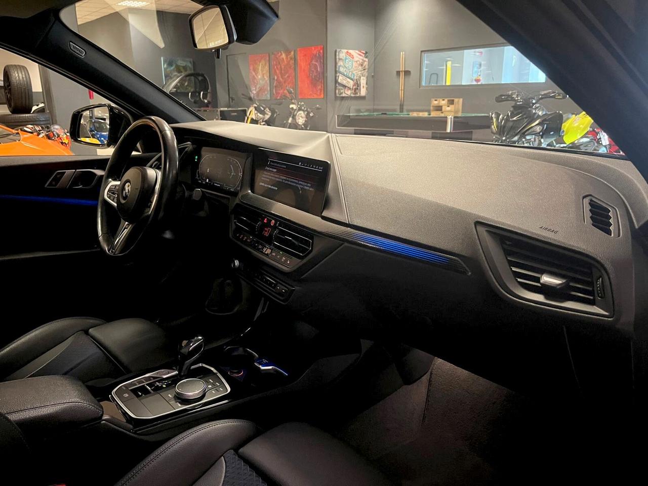 Bmw 118 118i 5p. Msport
