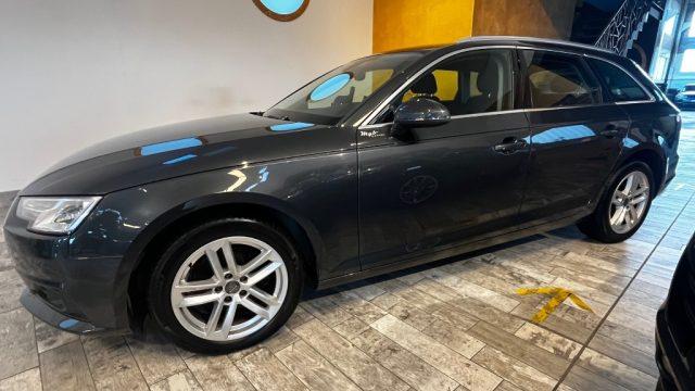 AUDI A4 Avant 35 TDI S tronic Business