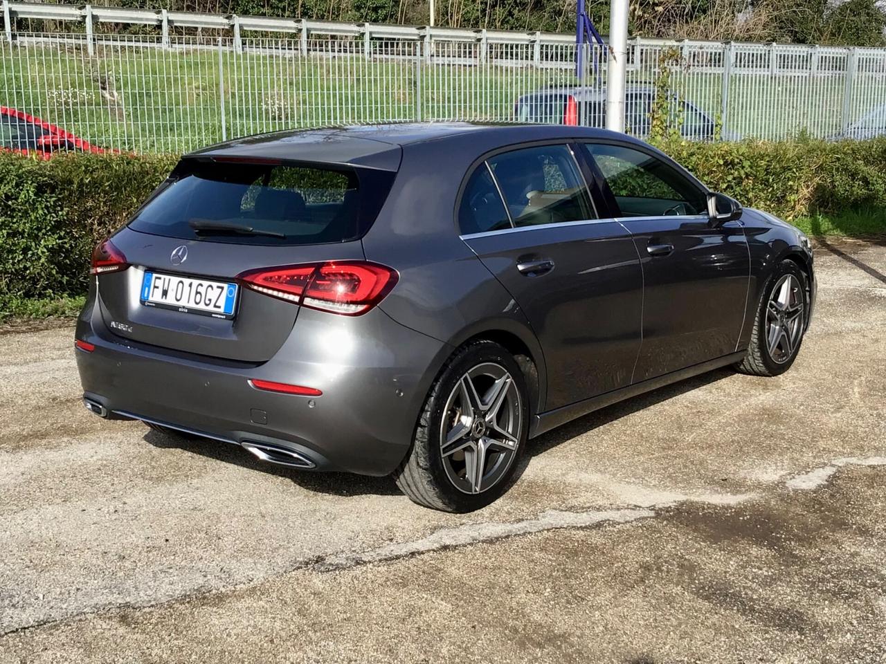 Mercedes-benz A 180 d Automatic Business 115Cv
