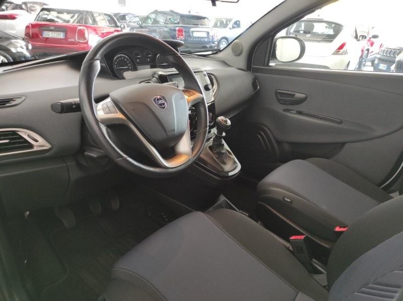 LANCIA Ypsilon 3ª serie - Ypsilon 1.0 FireFly 5 porte S&S Hybrid Gold