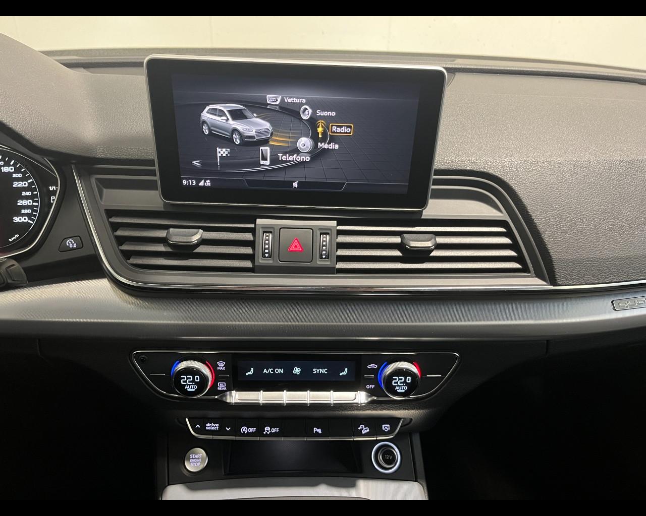 AUDI Q5 40 TDI S-TRONIC QUATTRO SPORT