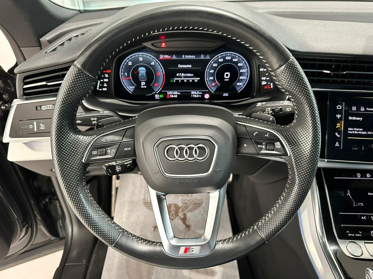 Audi Q8 45TDI 3.0 231 CV Quattro S Line 2020