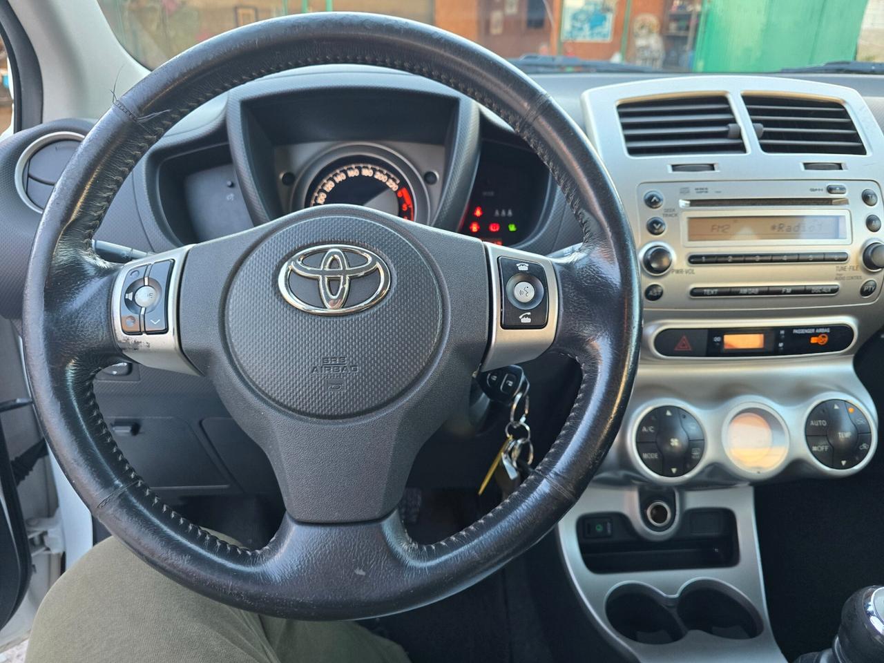 Toyota Urban Cruiser 1.4 D-4D 90cv 4x4 gancio traino full opt 2011
