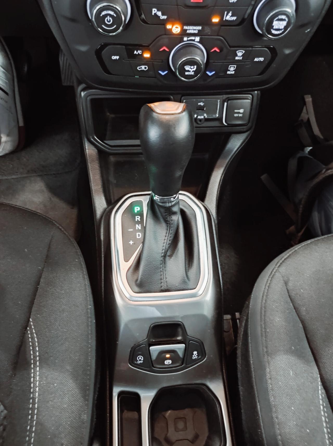 Jeep Renegade 1.6 Mjt DDCT 120 CV Limited