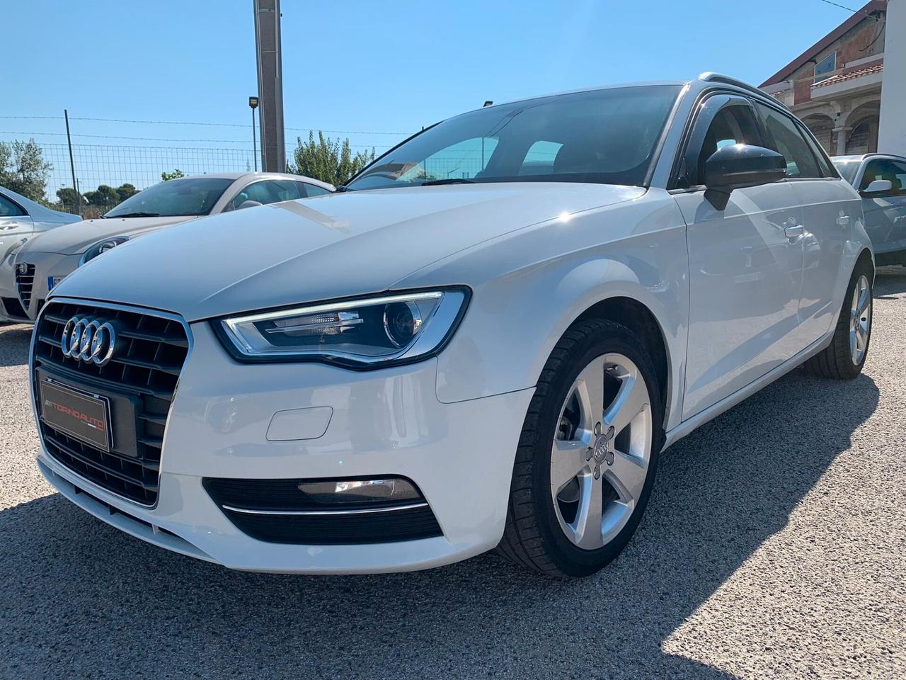 Audi A3 SPB 1.6 TDI clean diesel Ambition