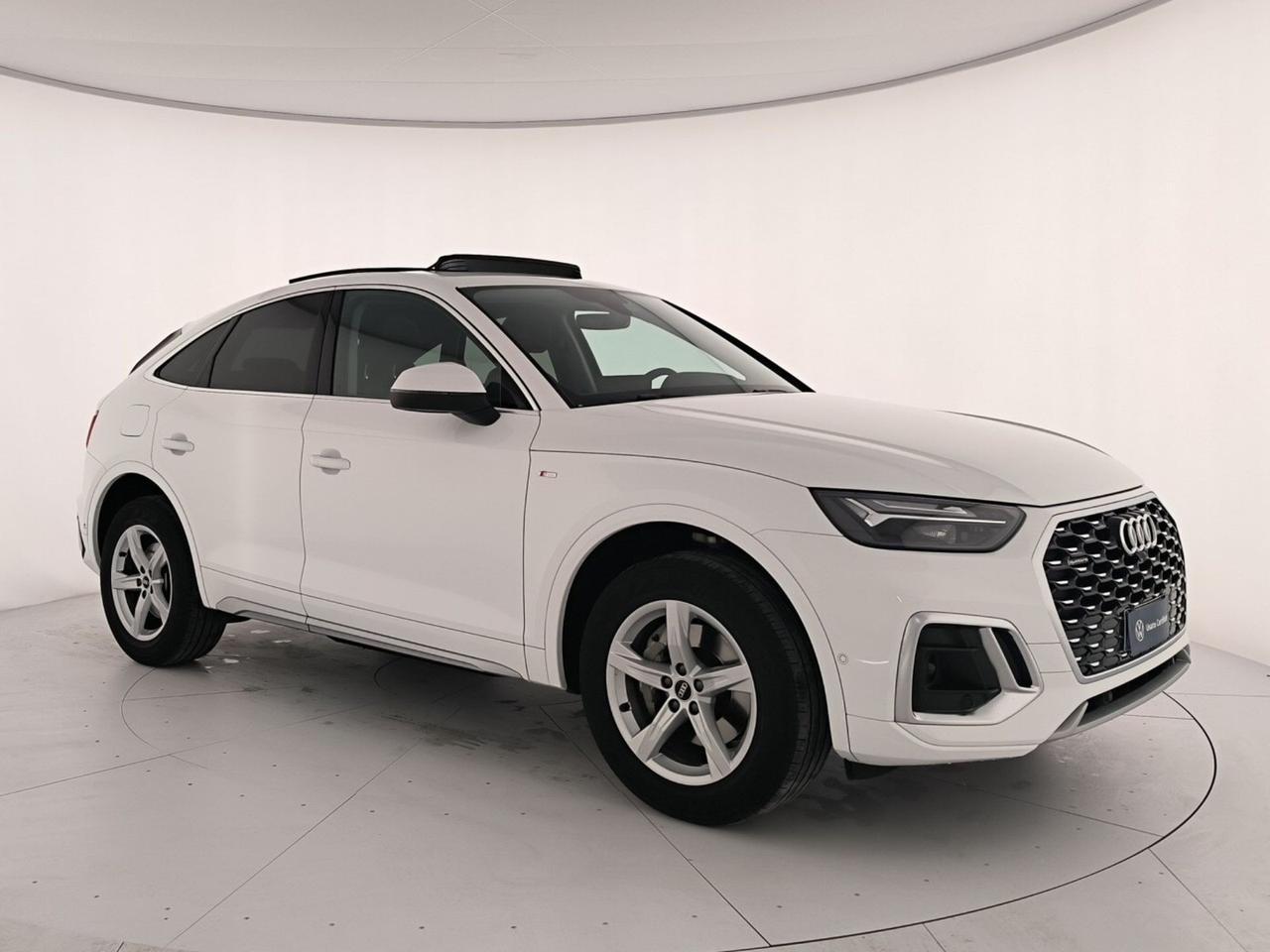 Audi Q5 sportback 40 2.0 tdi mhev 12v s line quattro s-tronic