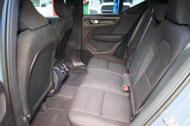 VOLVO XC40 B3 automatico Business MHEV Certificata