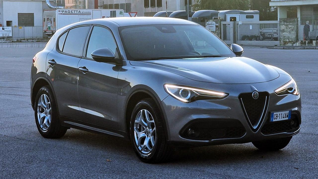 Alfa Romeo Stelvio 2.2 Turbodiesel 190 CV AT8 Q4