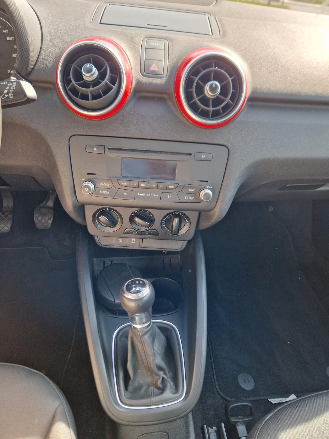 Audi A1 1.6 TDI Ambition S-LINE OK NEO PATENTATI