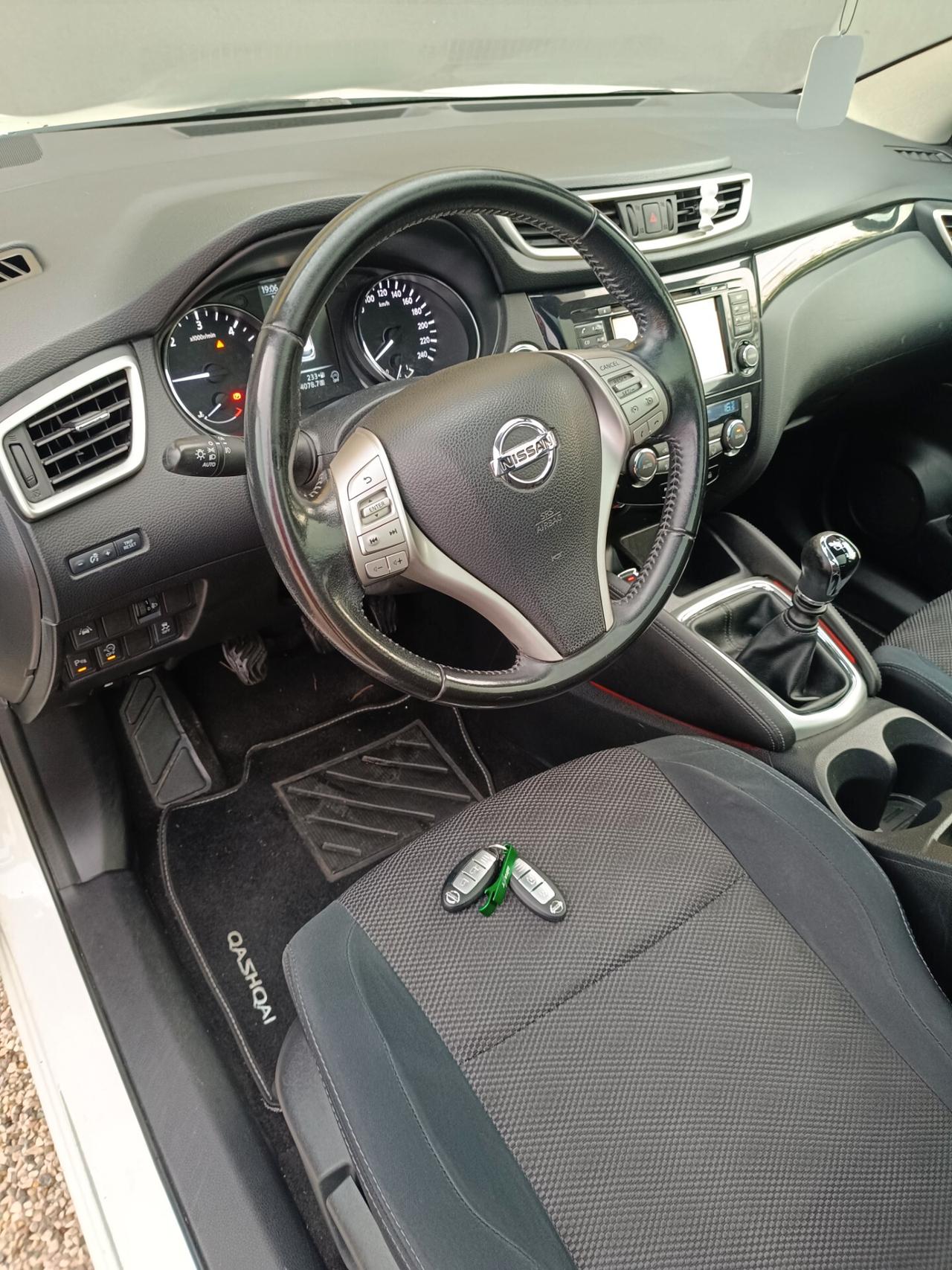 Nissan Qashqai 1.5 dCi 2WD 360